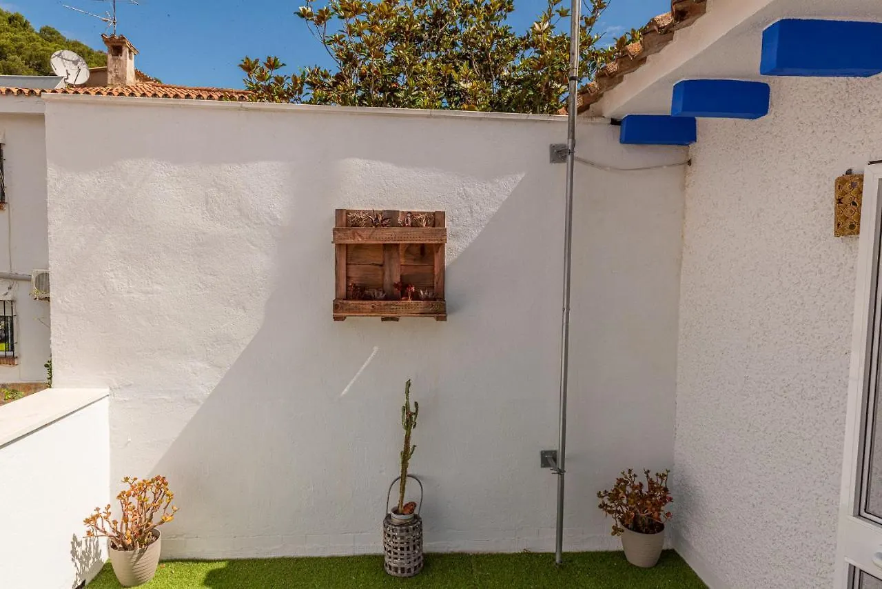 Blue Castle Guesthouse Málaga Alloggio in famiglia