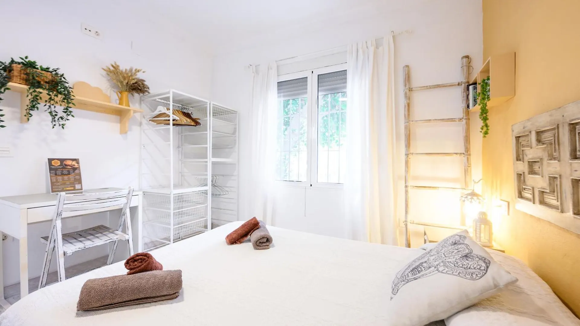 Blue Castle Guesthouse Malaga Spain