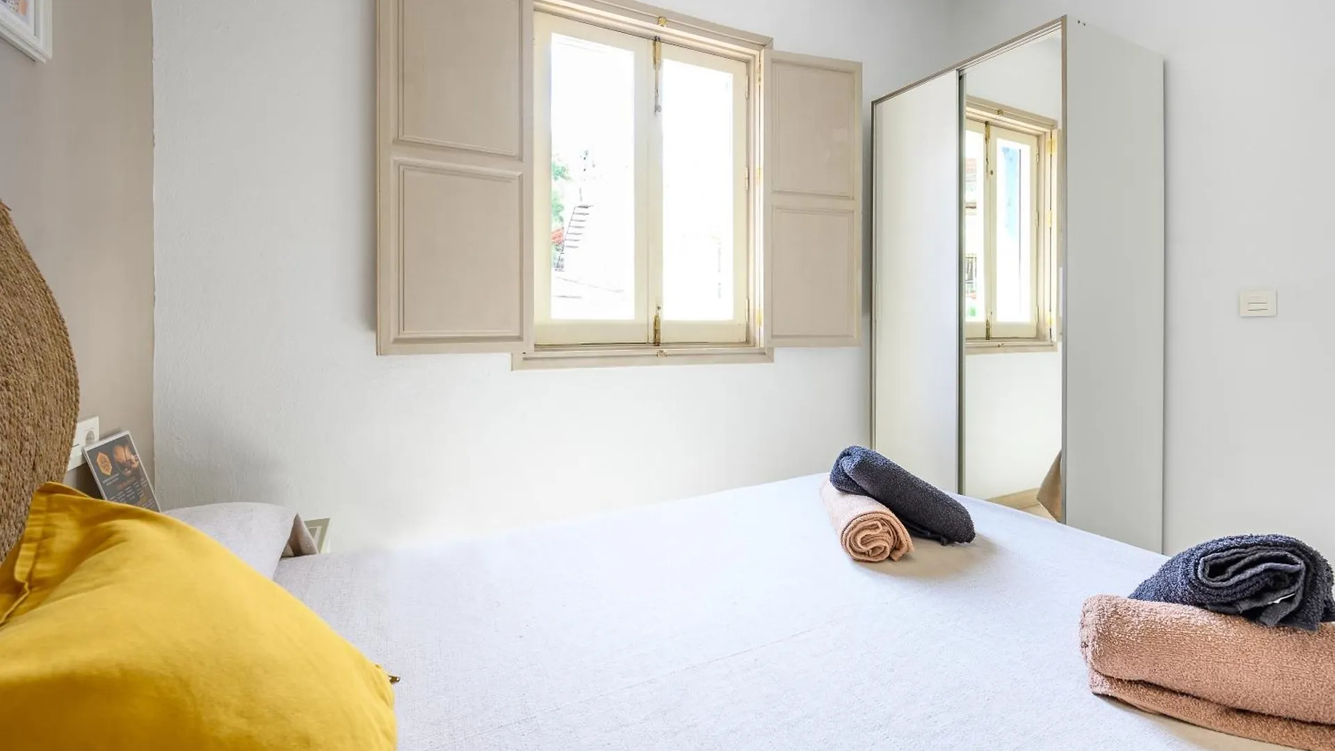 Homestay Blue Castle Guesthouse Malaga