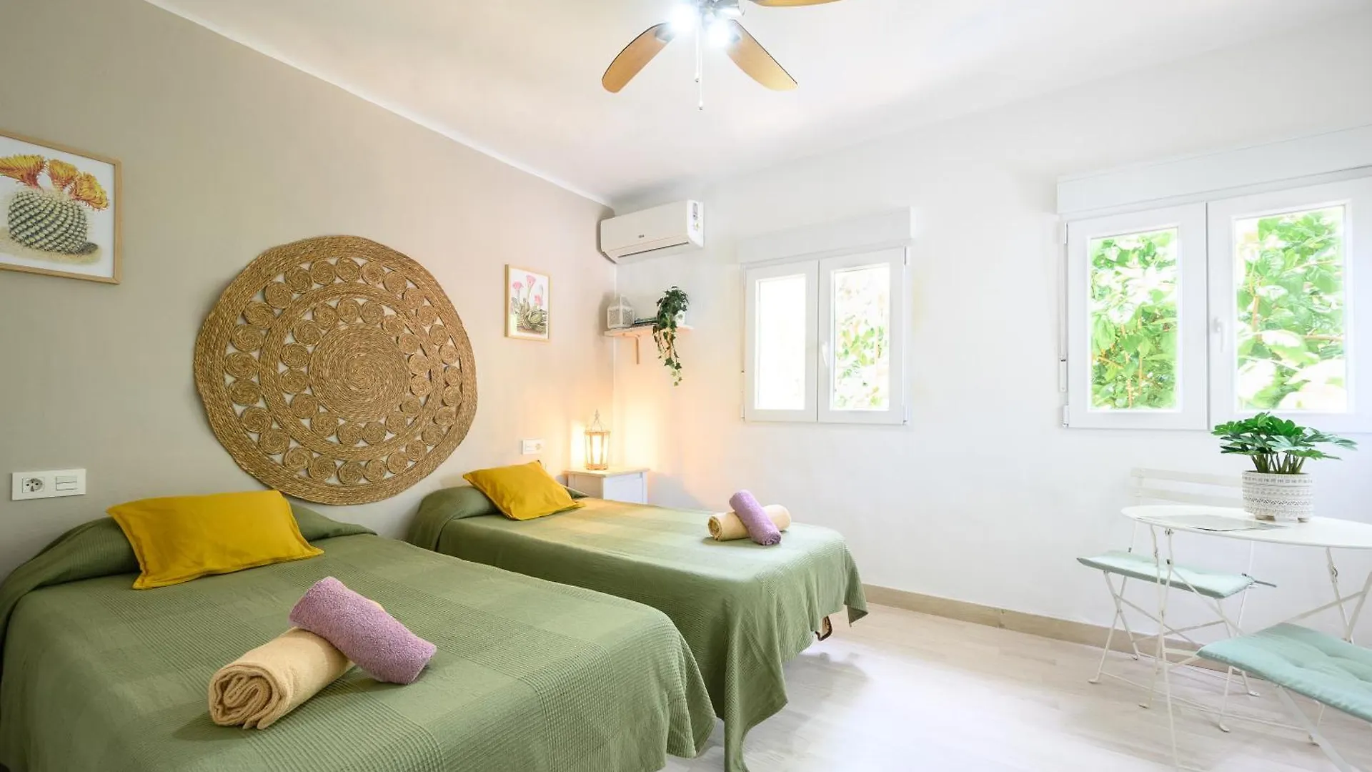 Blue Castle Guesthouse Malaga 0*,