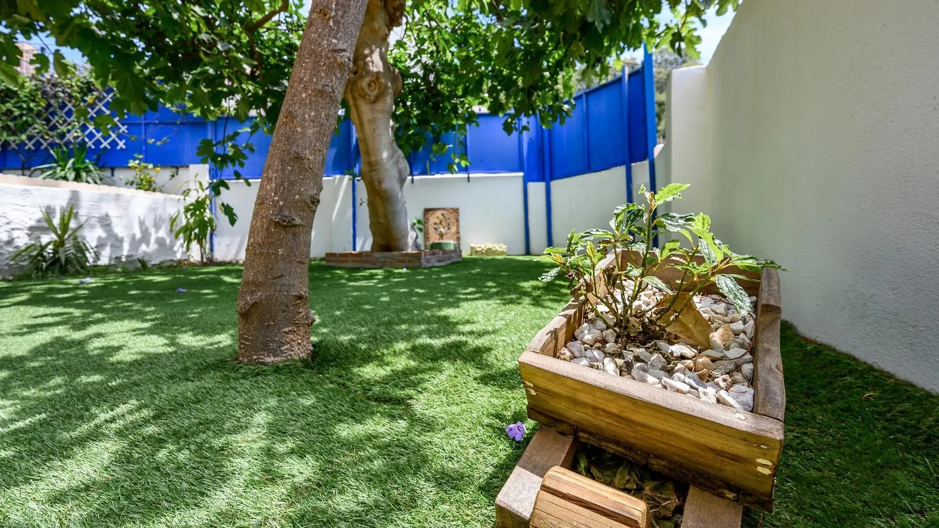 Blue Castle Guesthouse Malaga Spain