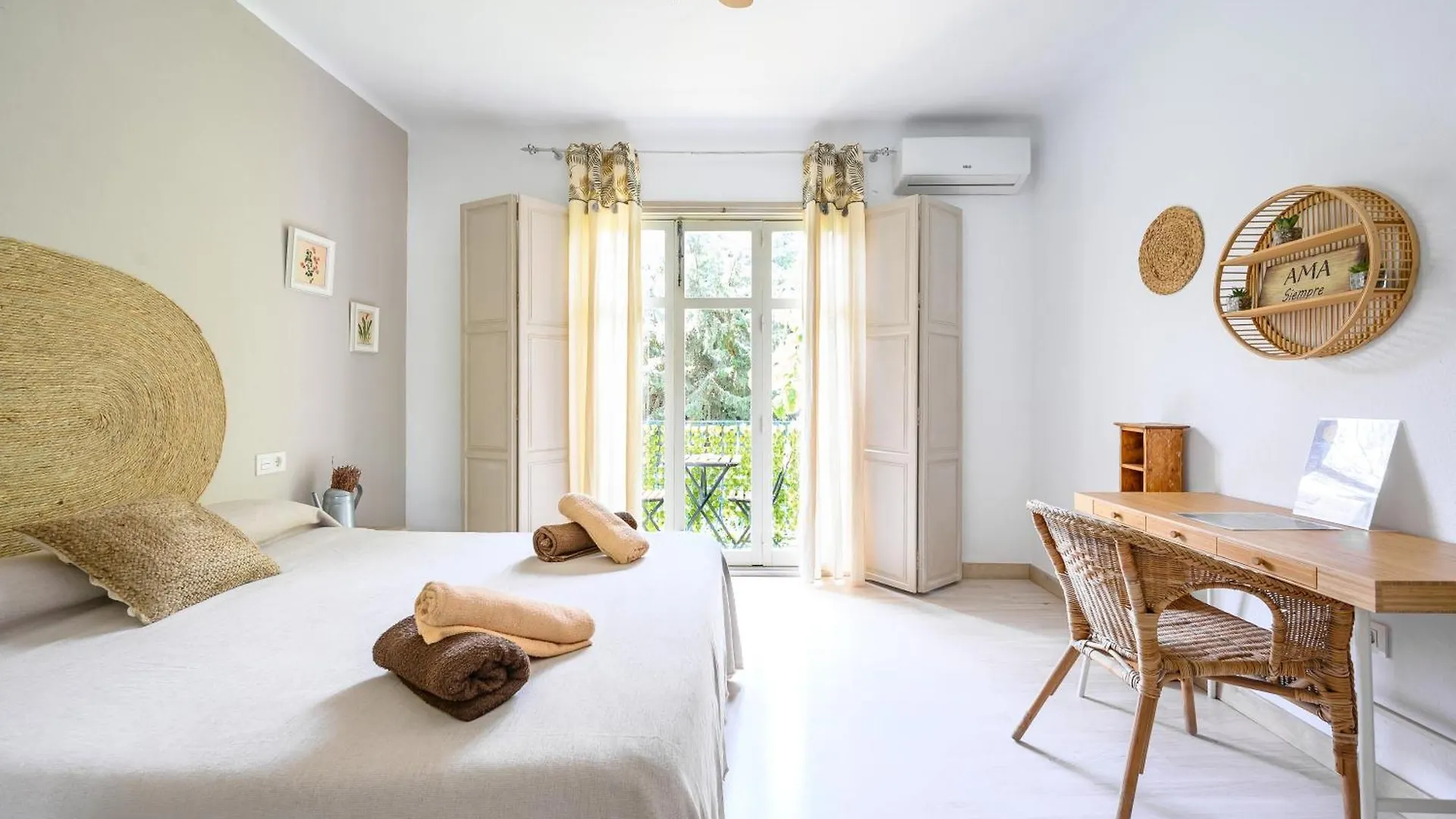 Homestay Blue Castle Guesthouse Malaga